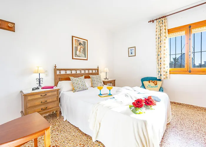 Tere - Plusholidays Villa *