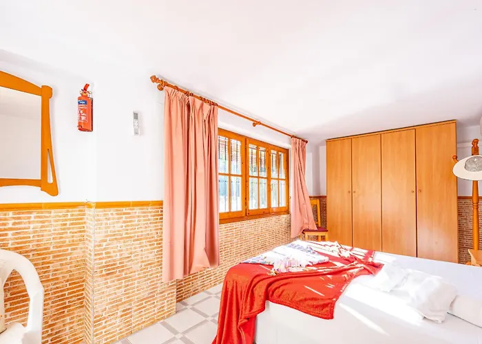 Tere - Plusholidays Villa *